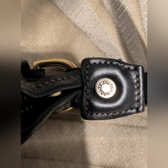 Vintage Dooney And Bourke Black and Gold Women's Bag - Picture 2 of 4